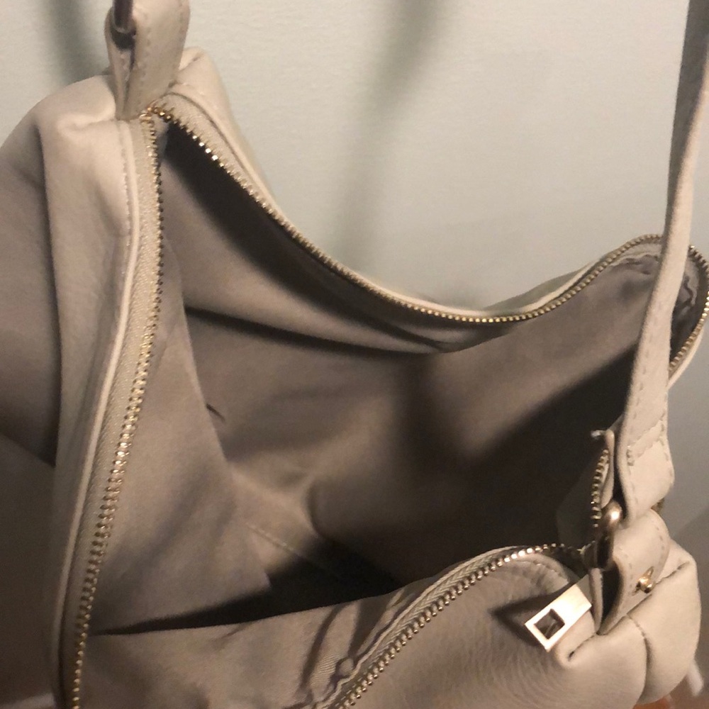 Purse - Picture 3 of 3